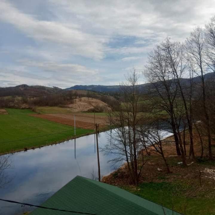 Smjestaj Na Selu,Porodica Gvozdenac Appartement Sipovo Buitenkant foto